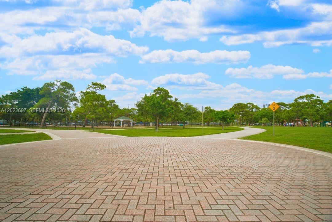 PROGRESSO - Residential Lease