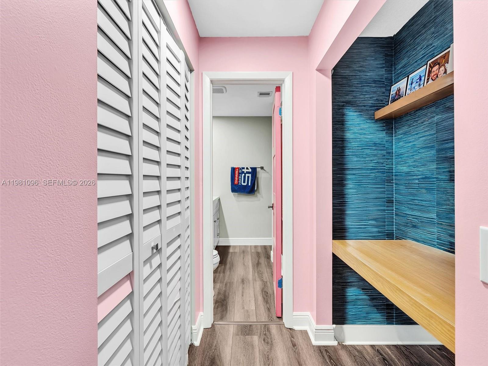 COUNTRY ISLES - Residential