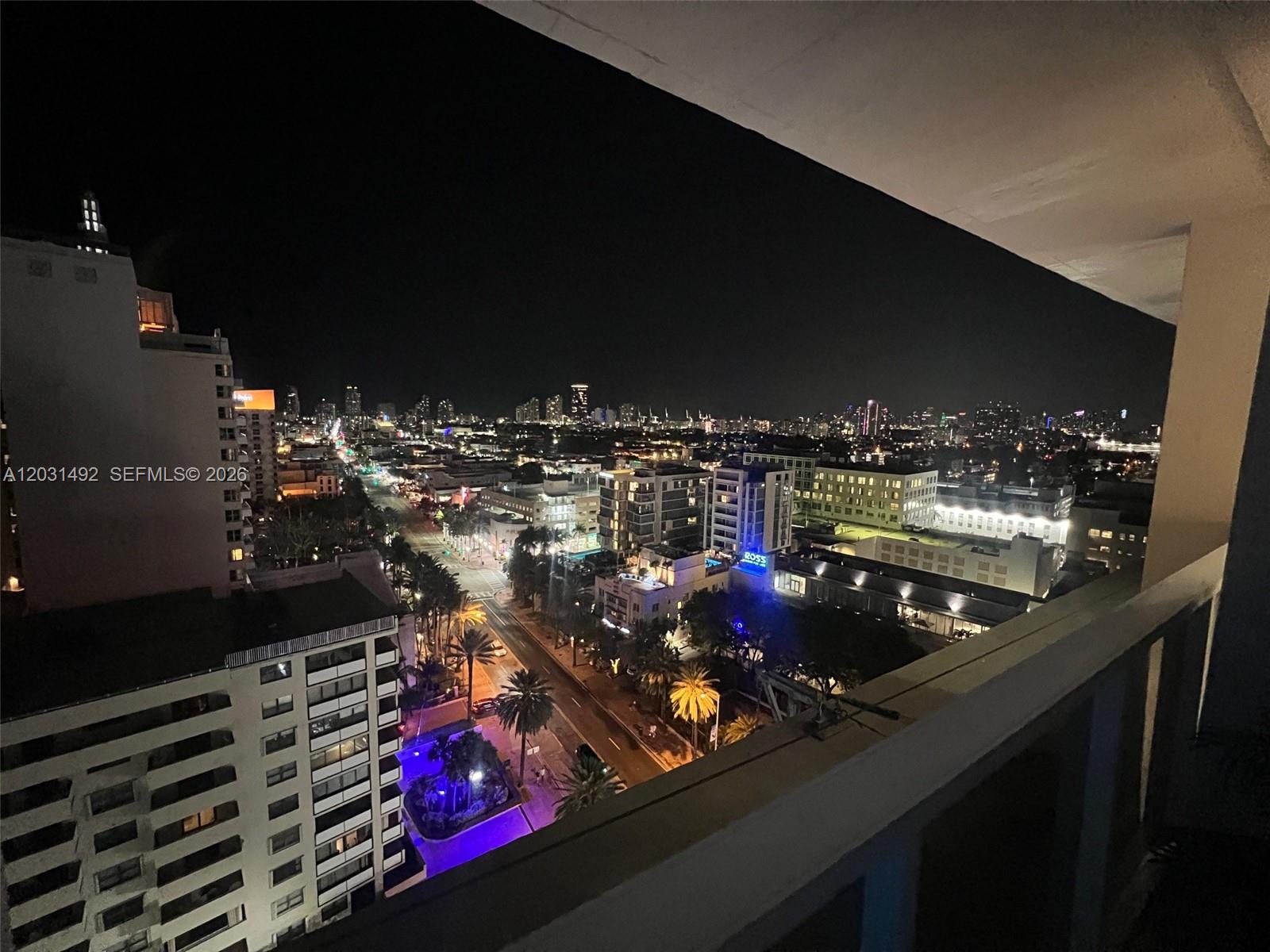 100 Lincoln Rd PH12