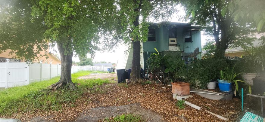 ***DO NOT DISTURB - TEXT LISTING AGENT ACCESS***
Investor special in North Lauderdale! Unapproved short sale offering flexible layout, no HOA, and huge renovation potential. The home is distressed and needs full rehab, making it ideal for investors, flippers, or buyers with vision. Rare NO-HOA freedom provide an excellent blank canvas to build equity or rental income. 
Buyer must assume existing lien related to yard debris which is easy to negotiate and mitigate. 
Sold AS-IS; bank/short-sale approval required. 
Don’t miss this rare opportunity—schedule your showing today!