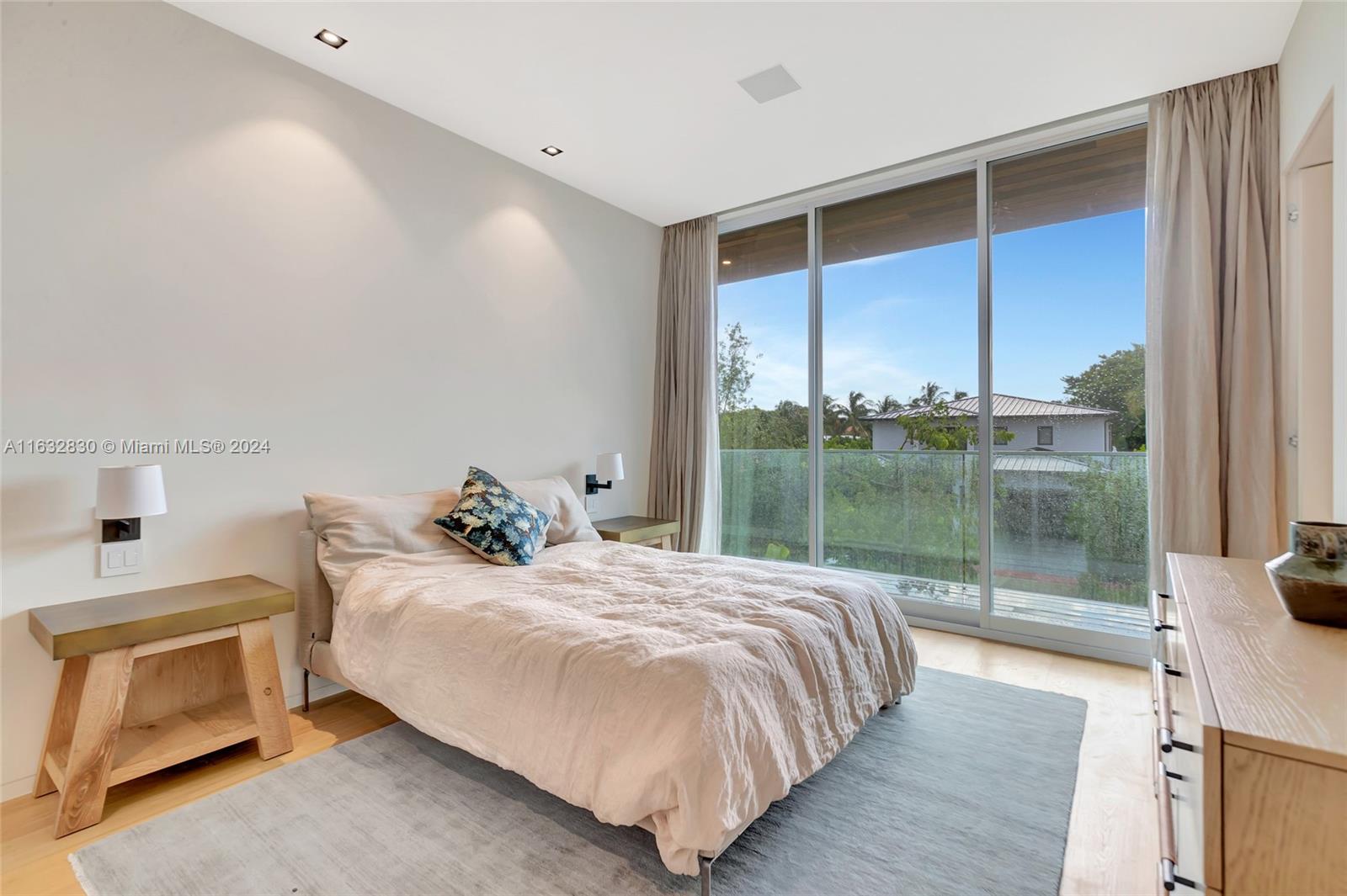 4701 NORTH MERIDIAN CONDO - Residential