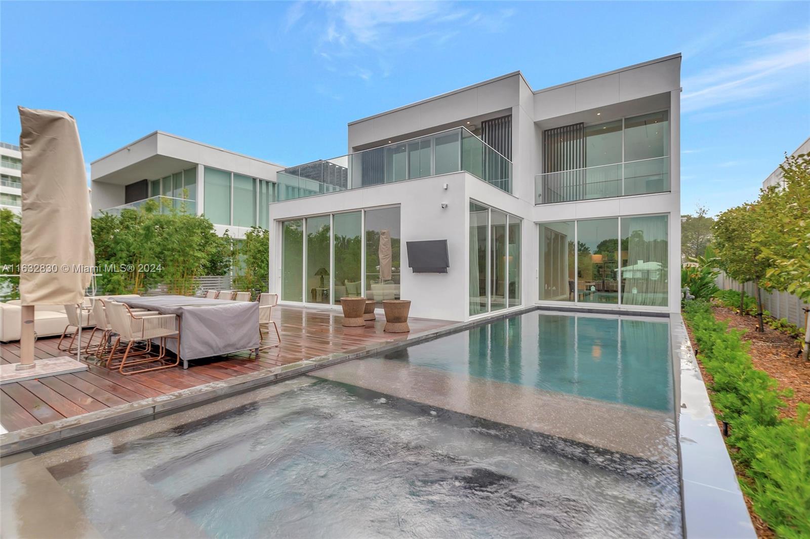 4701 NORTH MERIDIAN CONDO - Residential