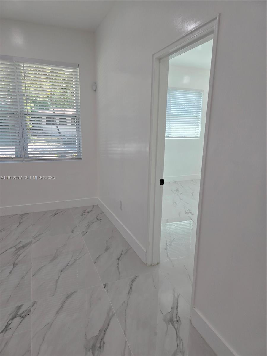 POINCIANNA MANOR SEC 4 - Residential Lease