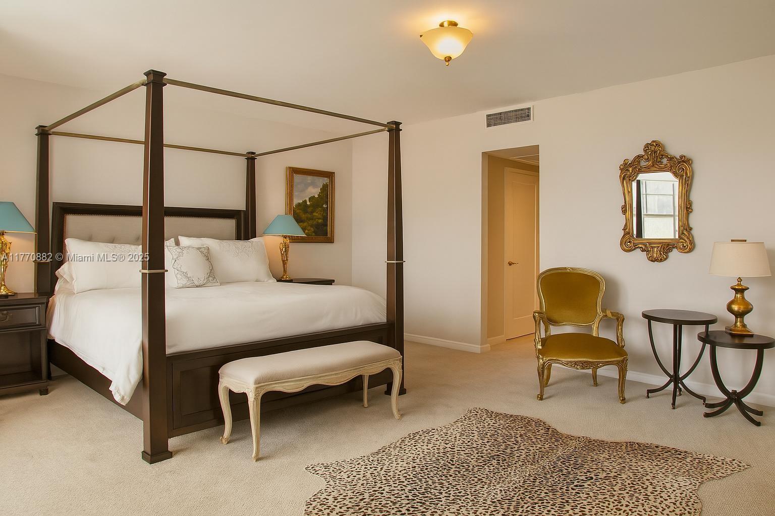 IMPERIAL HOUSE CONDO - Residential