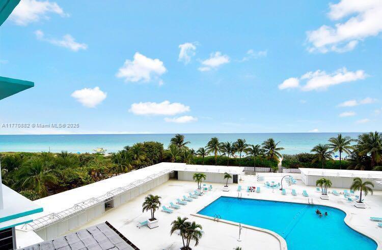 Property for Sale at 5255 Collins Ave 5D, Miami Beach, Miami-Dade County, Florida - Bedrooms: 2 
Bathrooms: 3  - $950,000