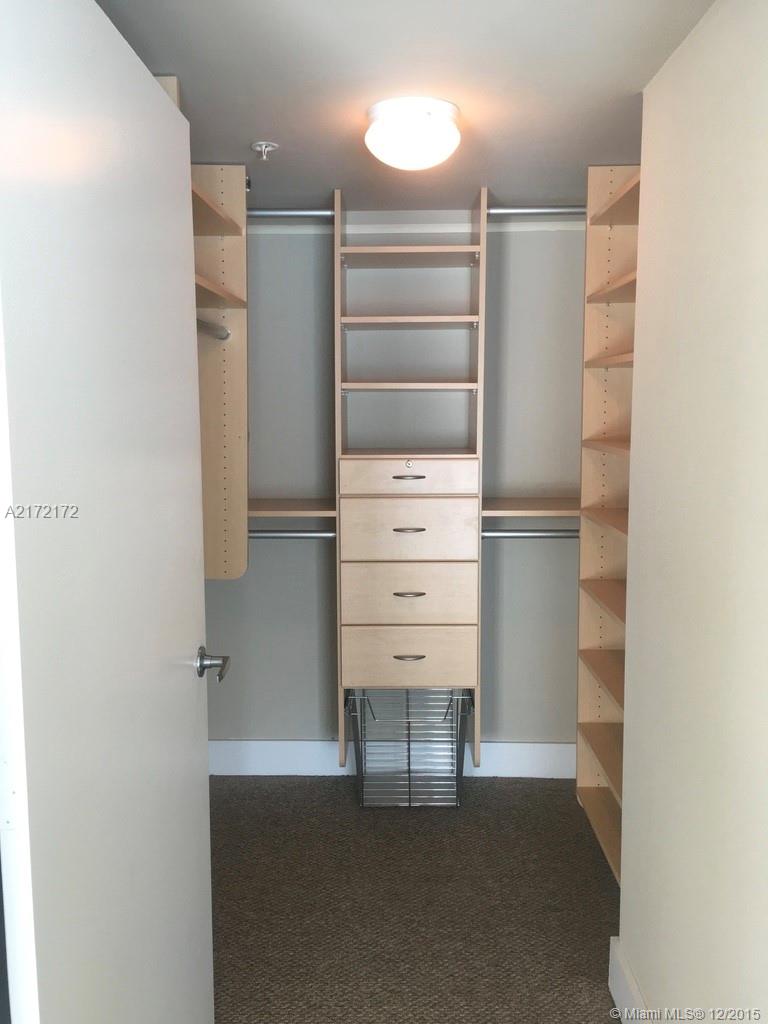 VILASOL CONDO - Residential Lease