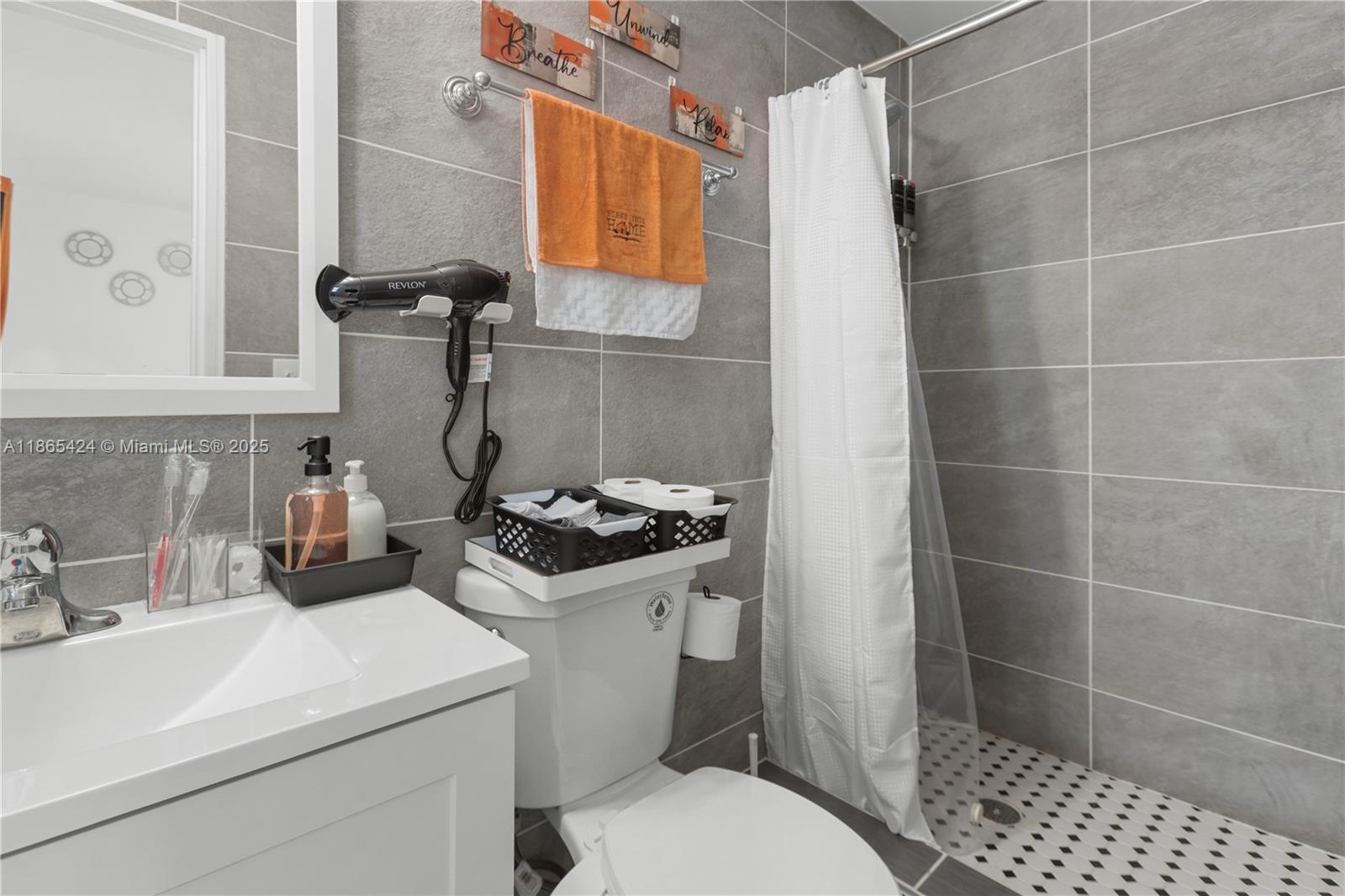 GREENLEAF - Residential Lease