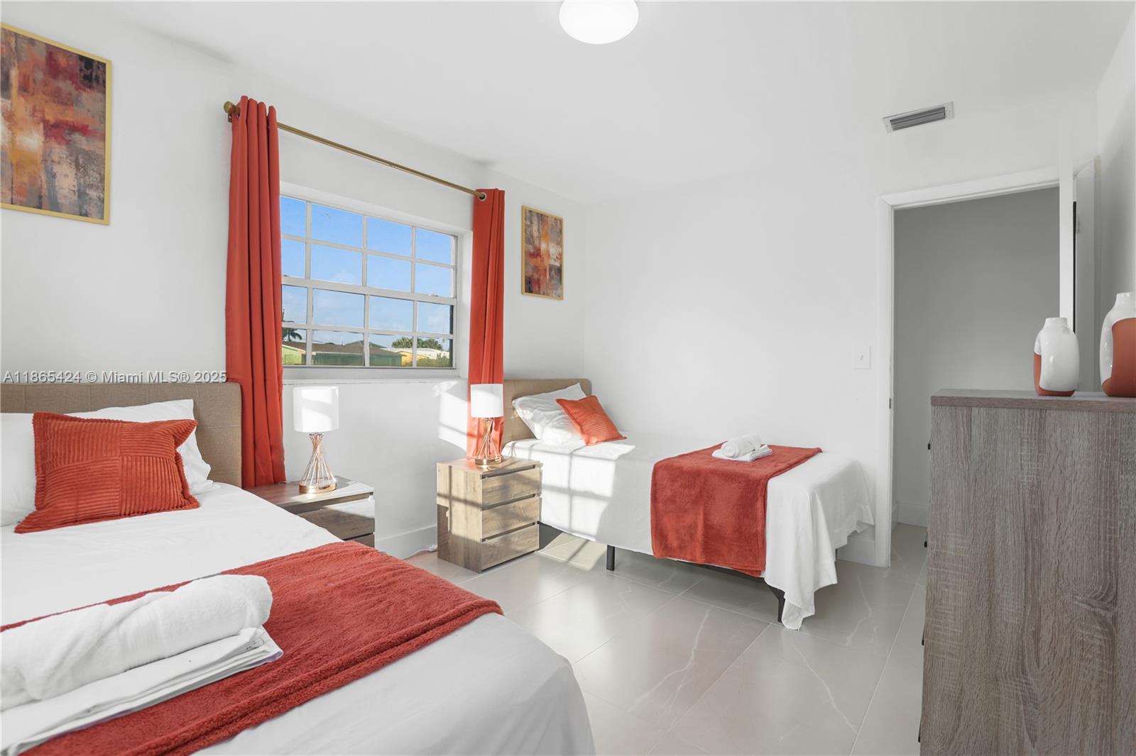 GREENLEAF - Residential Lease