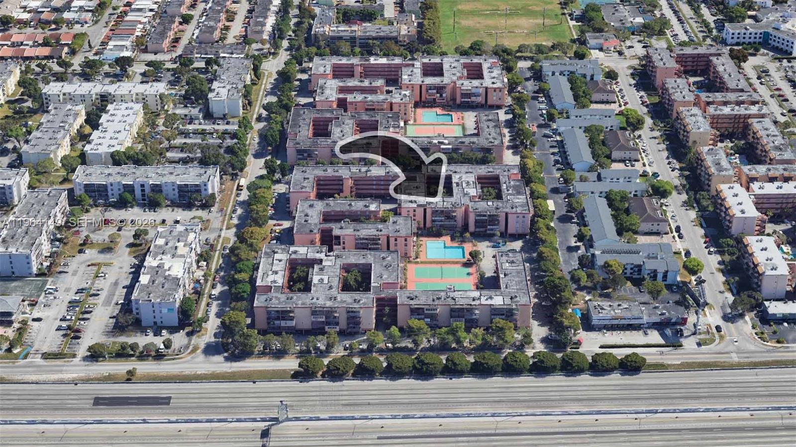 PALM-WEST GARDENS CONDO - Residential