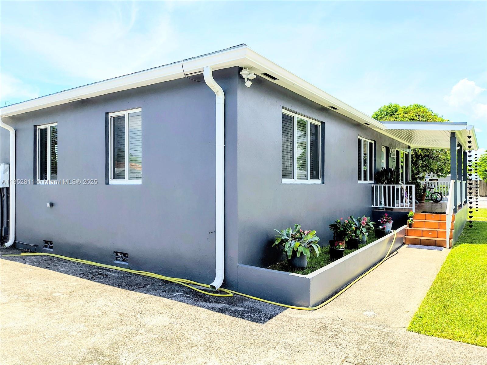 ARTBILT HOMES - Residential