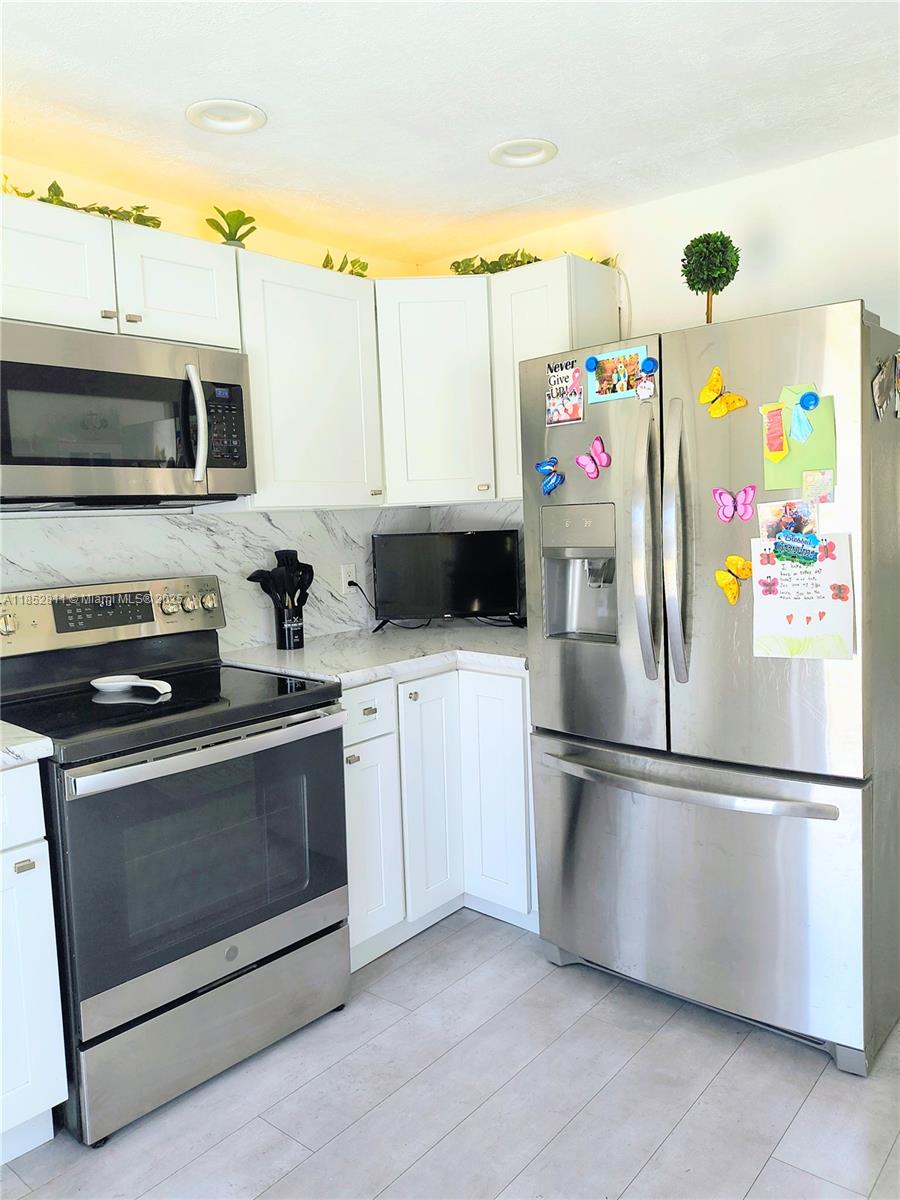 ARTBILT HOMES - Residential