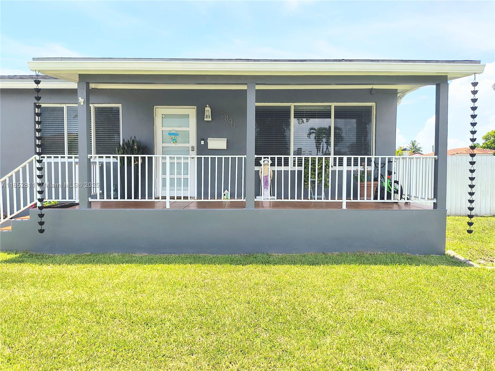 ARTBILT HOMES - Residential