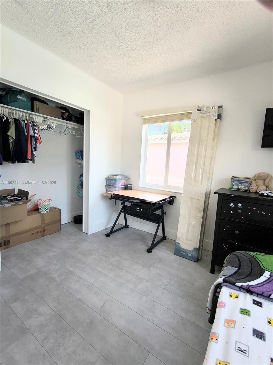 ARTBILT HOMES - Residential