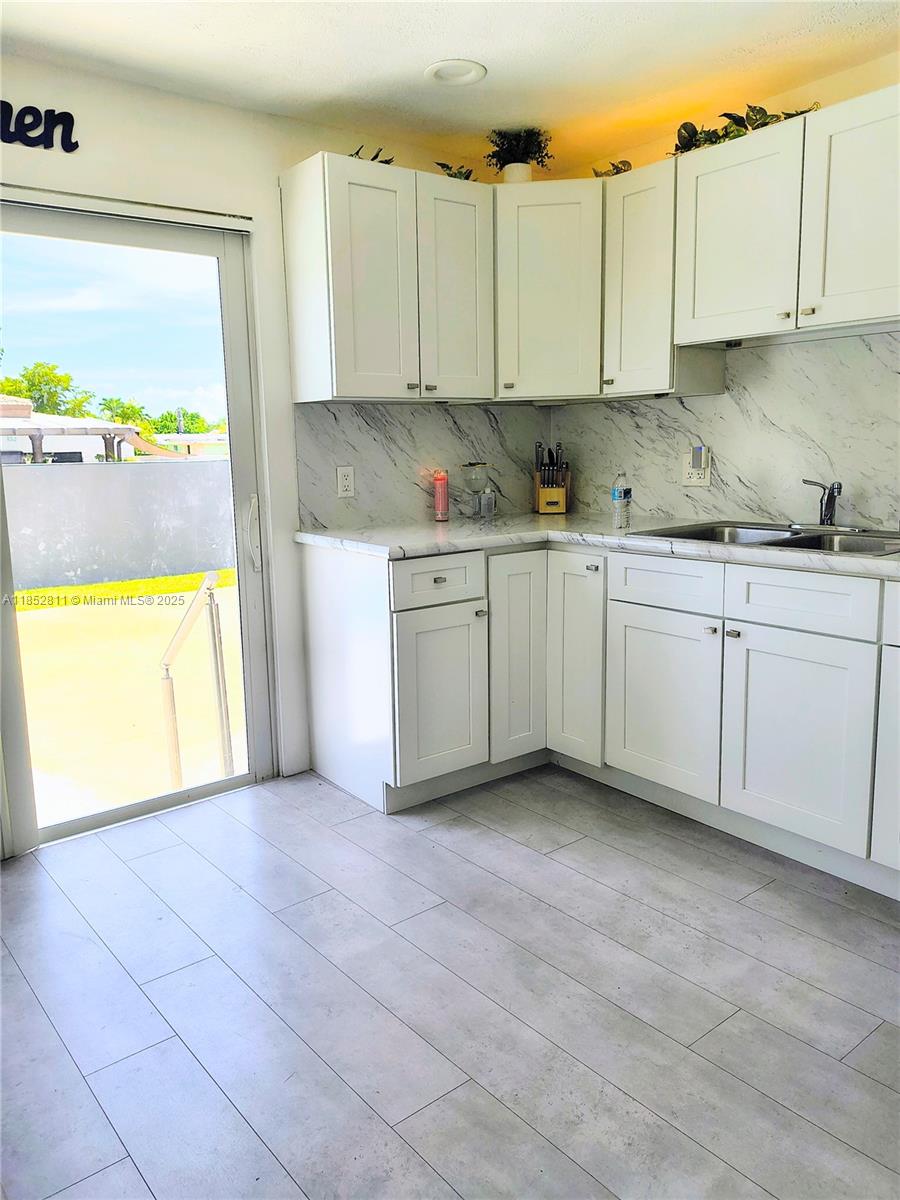 ARTBILT HOMES - Residential