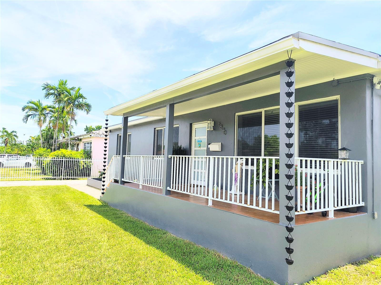 ARTBILT HOMES - Residential