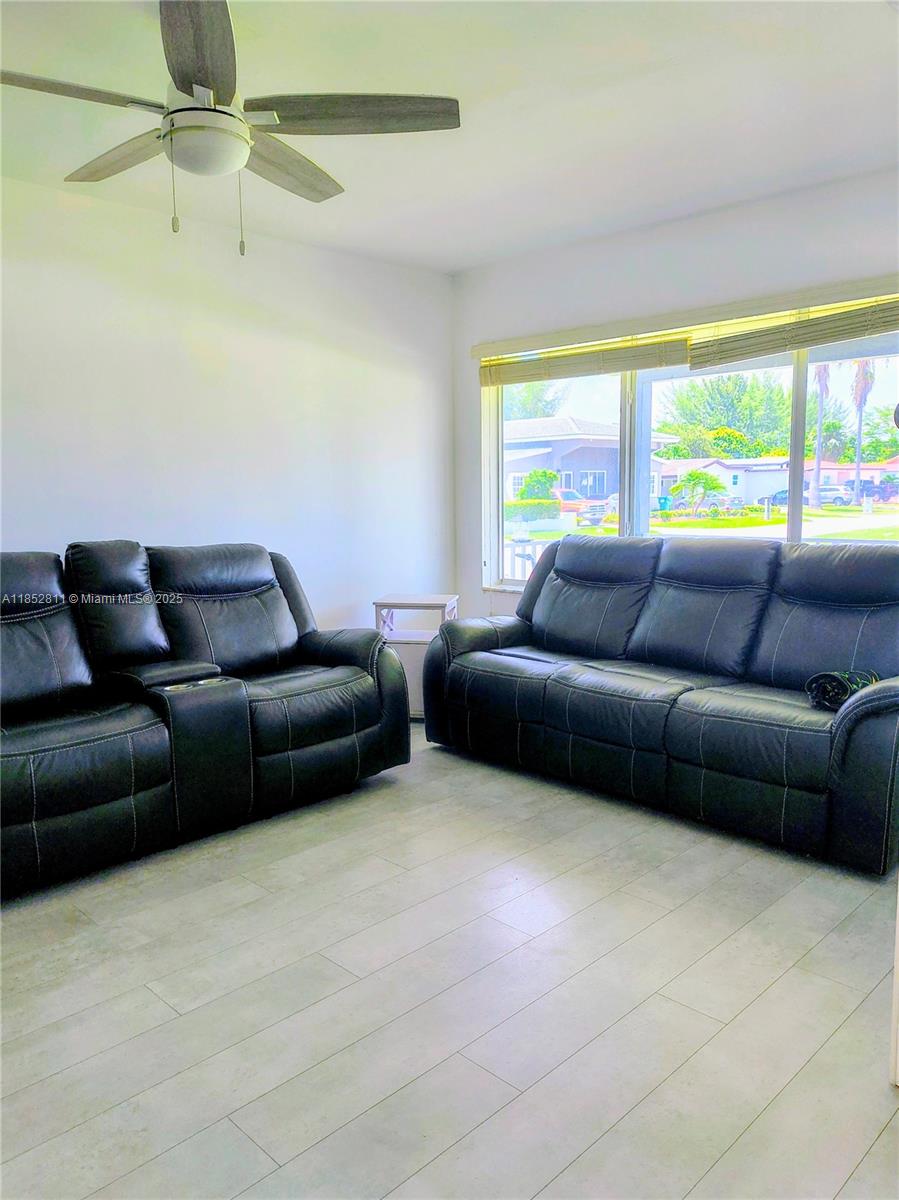 ARTBILT HOMES - Residential