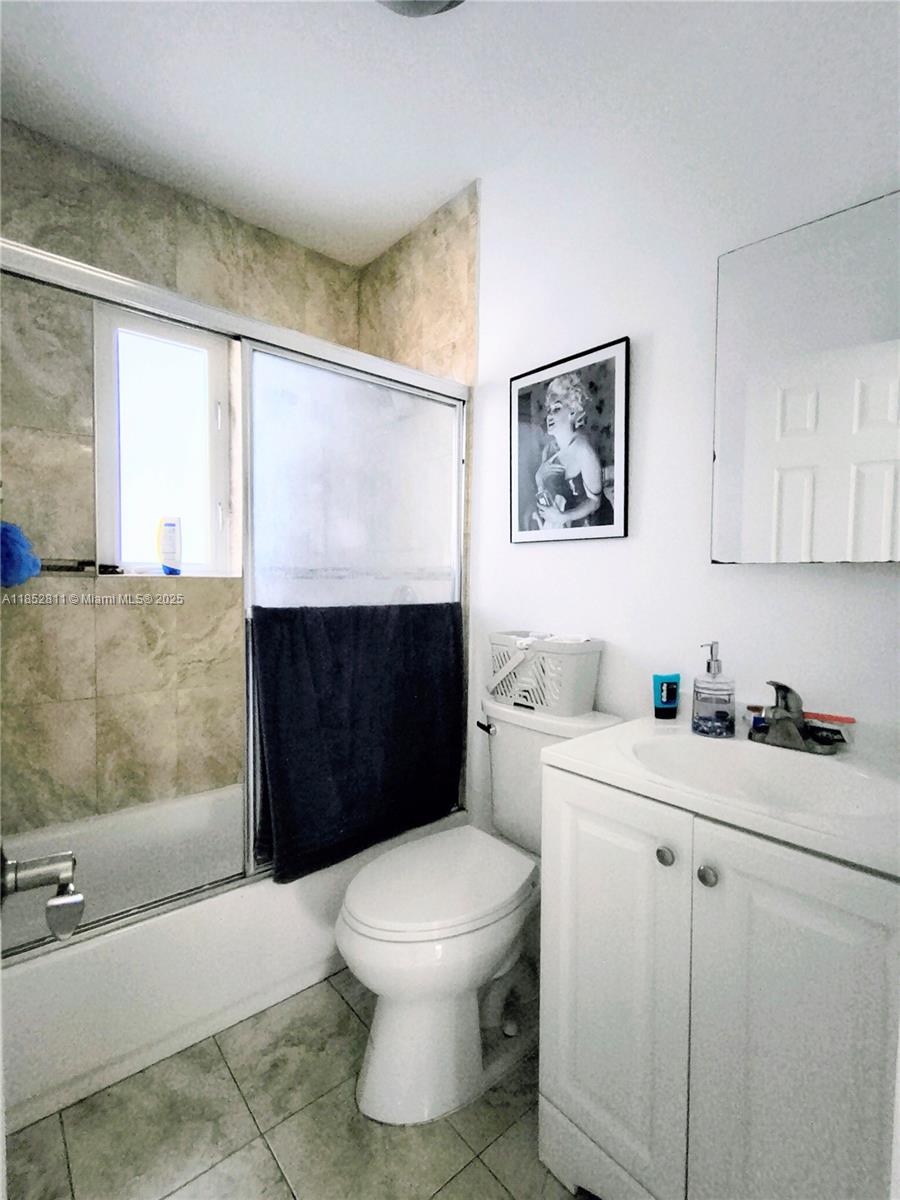 ARTBILT HOMES - Residential