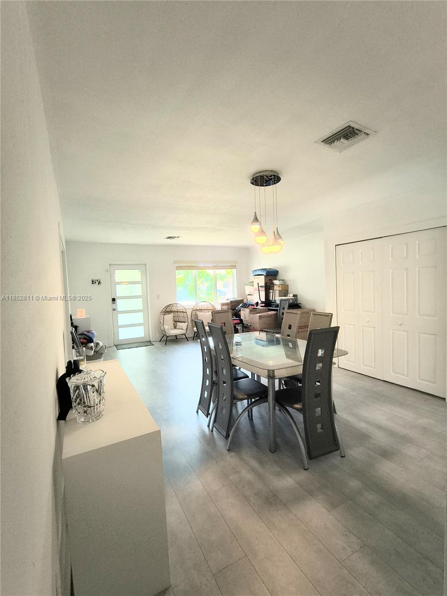 ARTBILT HOMES - Residential
