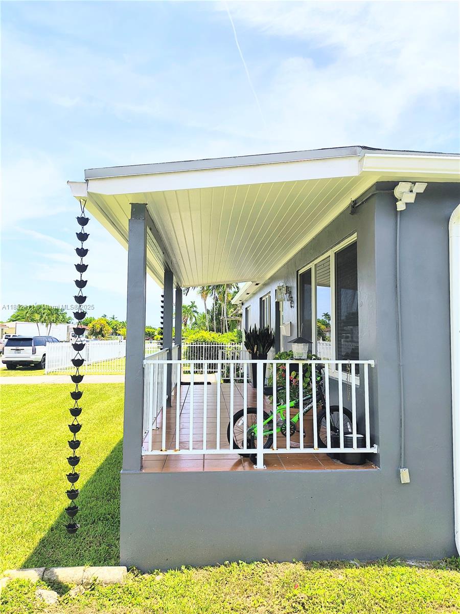 ARTBILT HOMES - Residential