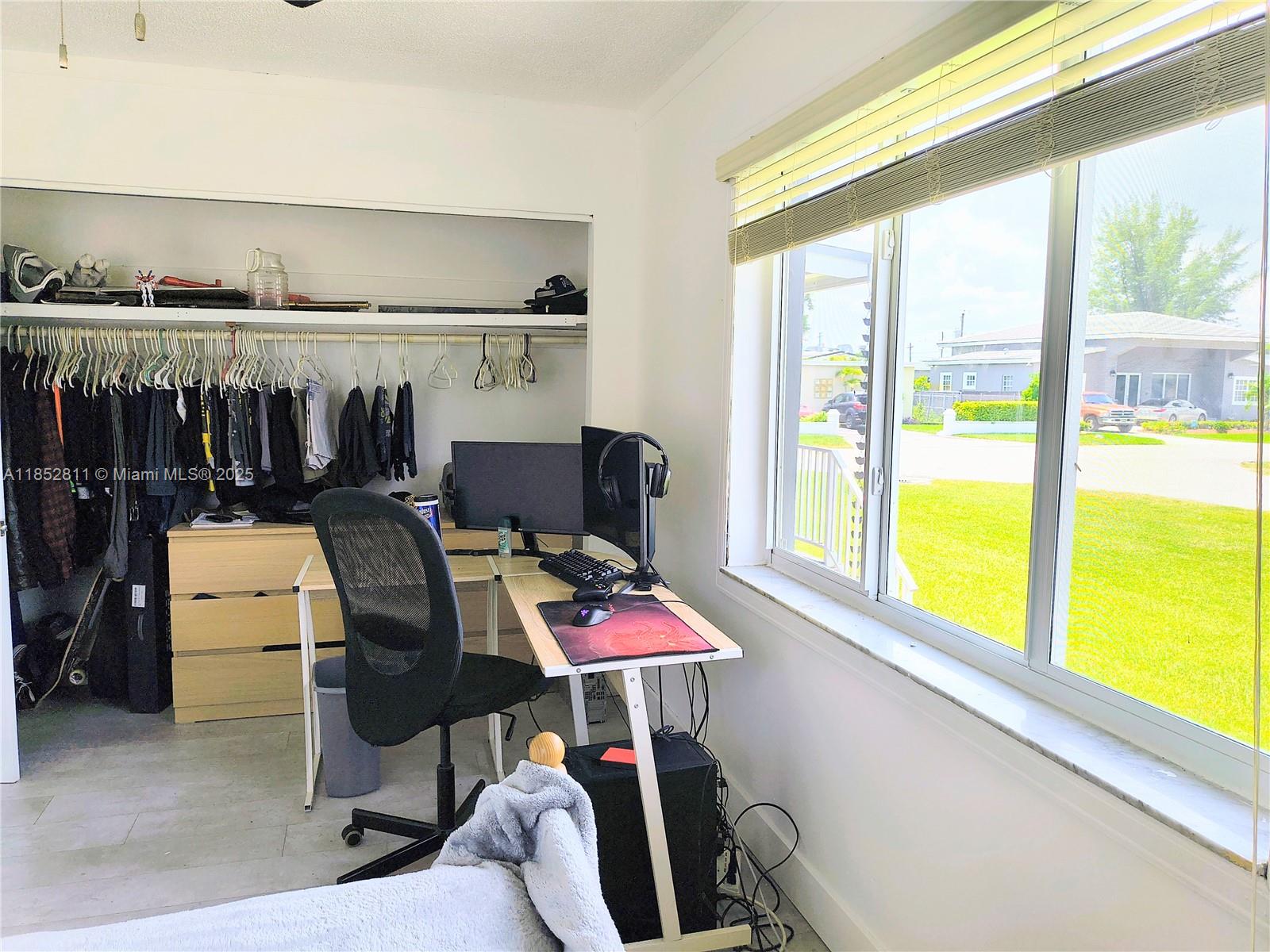 ARTBILT HOMES - Residential