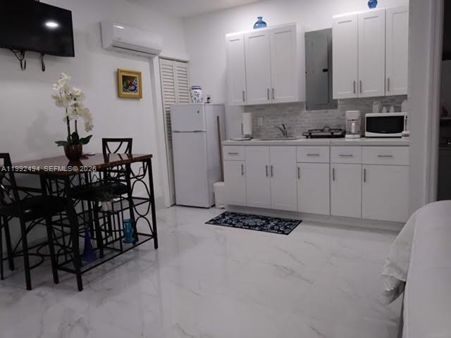 POINCIANA SOUTH SEC 1 - Residential