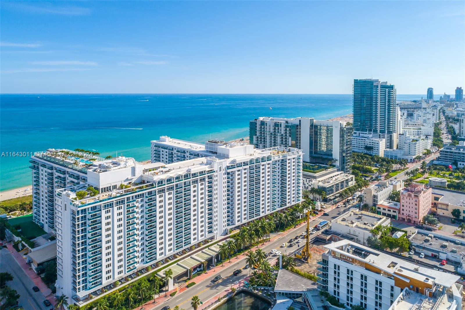 RONEY PALACE CONDO - Residential Lease