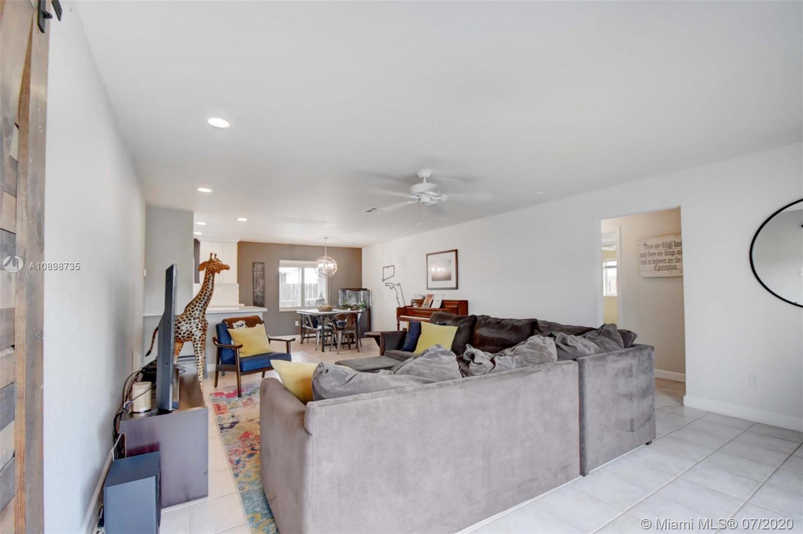 SANDALFOOT COVE SEC 6 - Residential