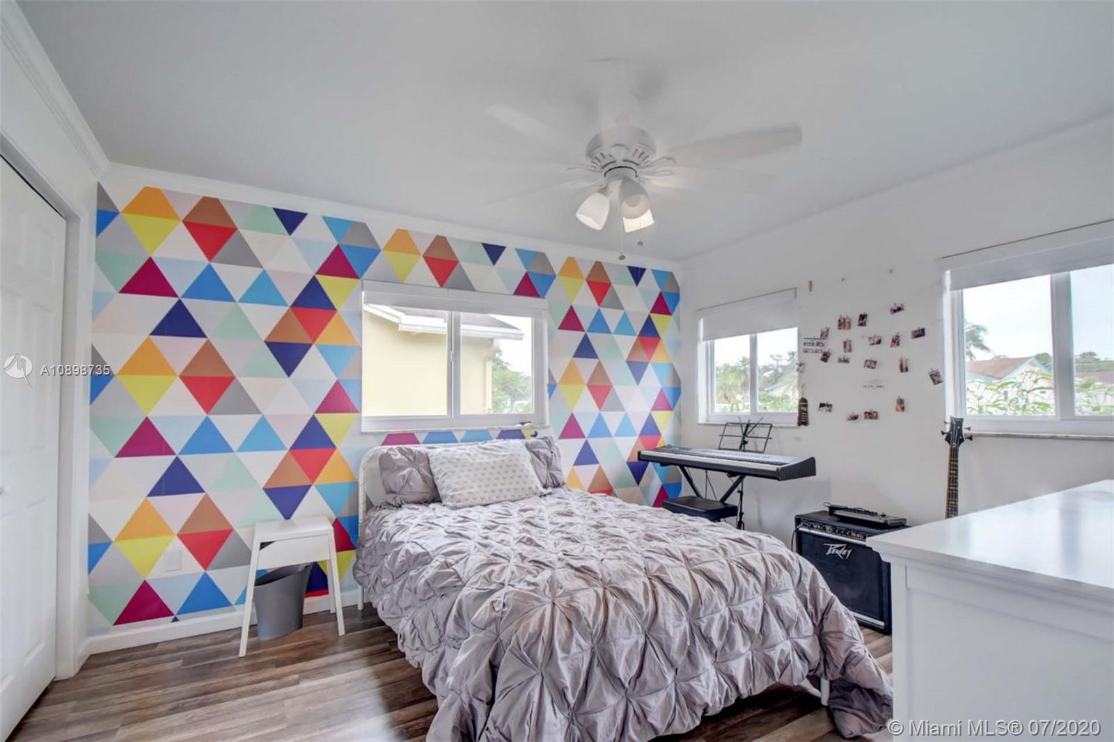 SANDALFOOT COVE SEC 6 - Residential