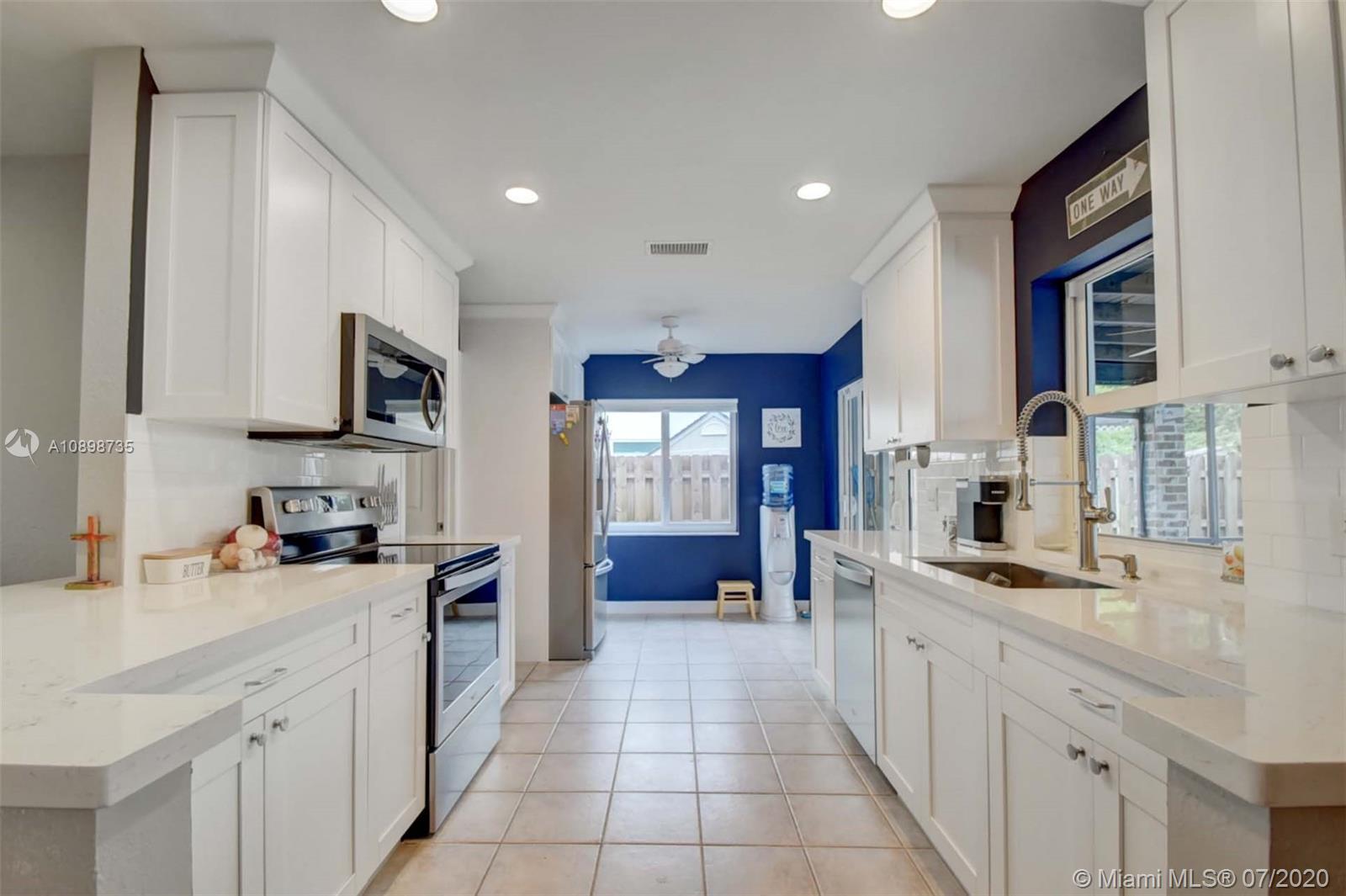 SANDALFOOT COVE SEC 6 - Residential