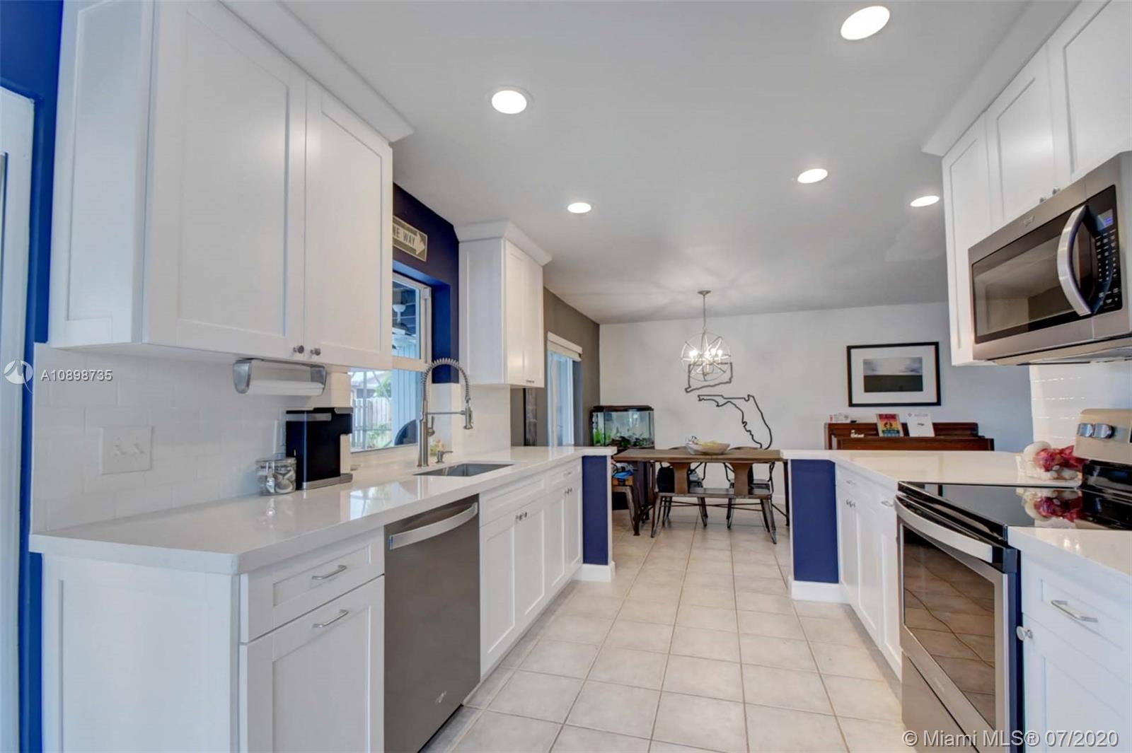 SANDALFOOT COVE SEC 6 - Residential