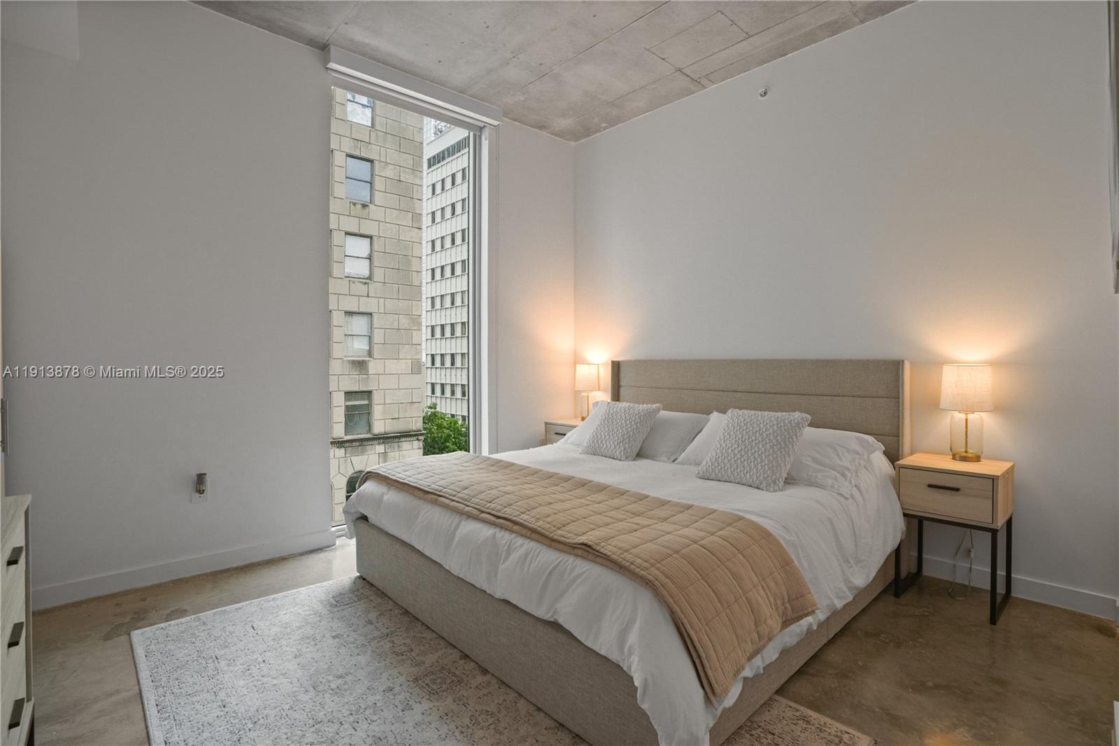 CENTRO CONDO - Residential