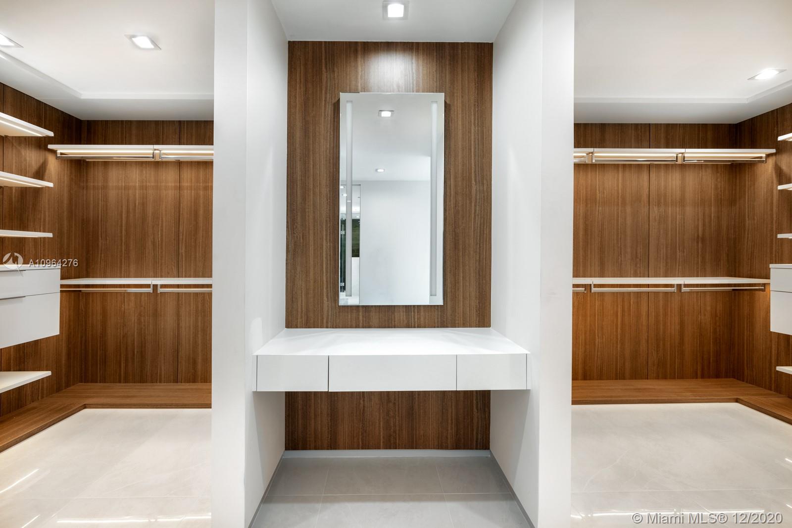 OCEANSIDE @ FISHER ISL CO - Residential