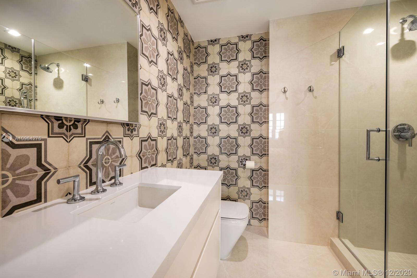 OCEANSIDE @ FISHER ISL CO - Residential