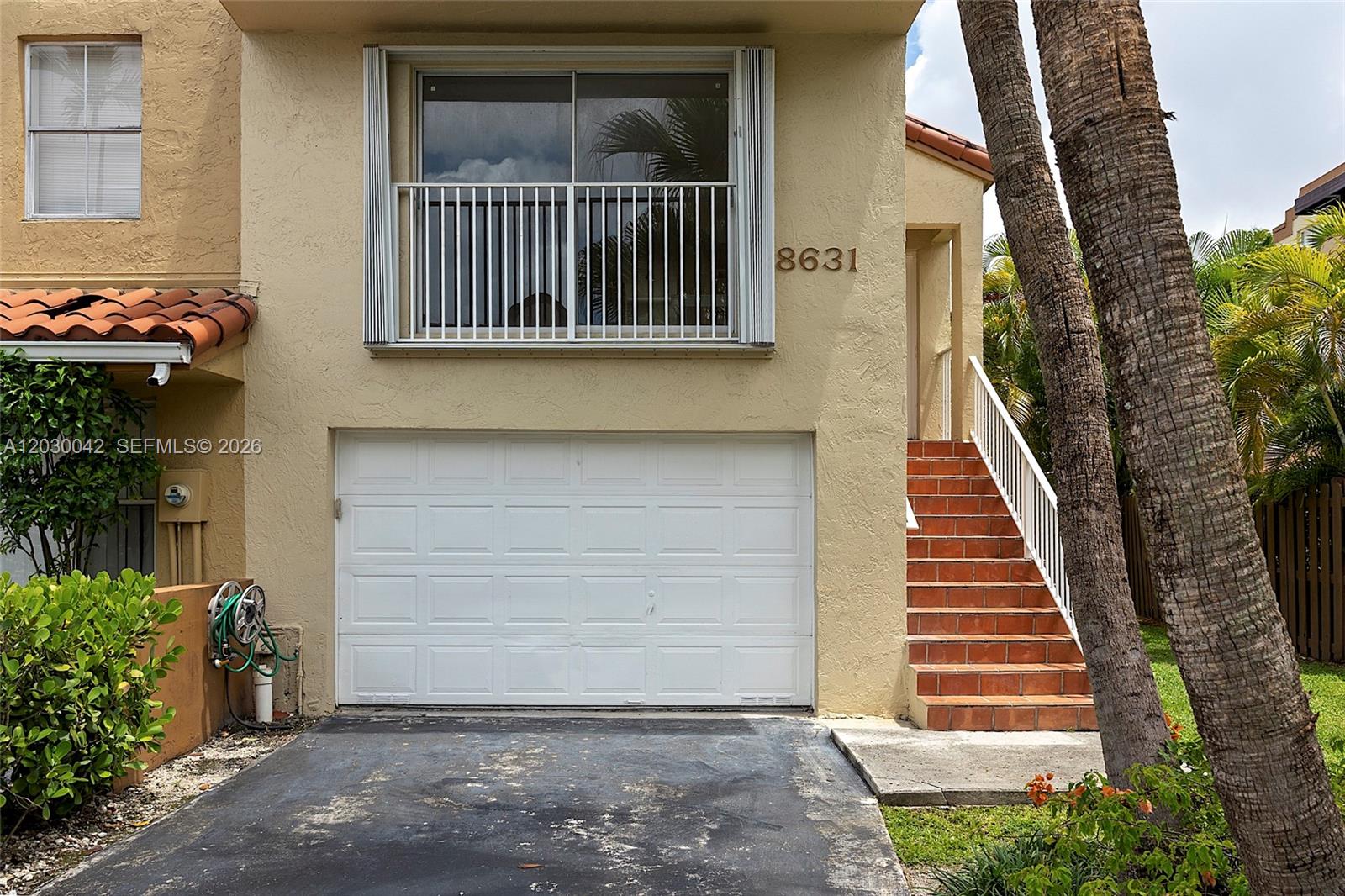 8631 NW 4th Ter 1001