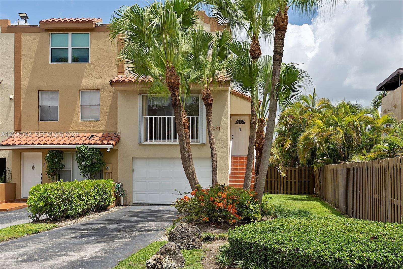 8631 NW 4th Ter 1001