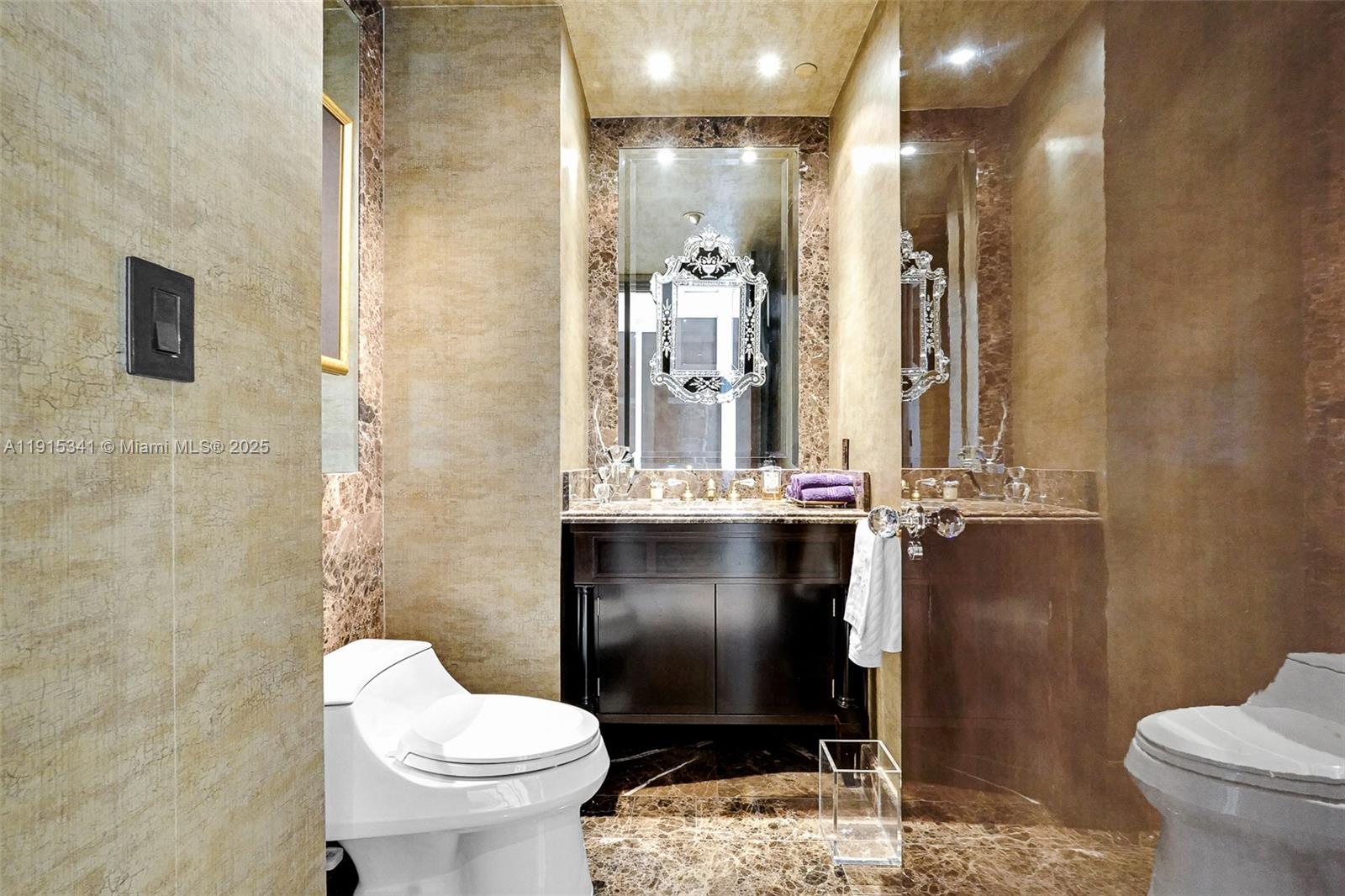 TURNBERRY OCEAN COLONY - Residential