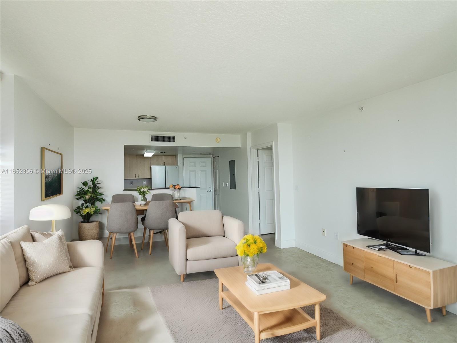 3000 Coral Way 1121