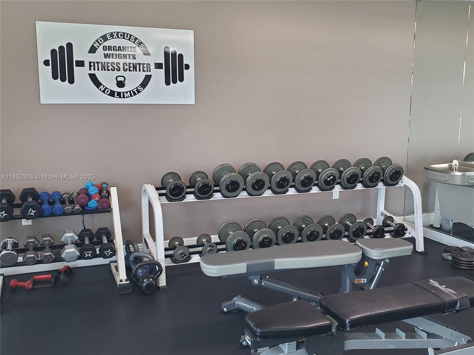 THE ASTON CONDO - Residential