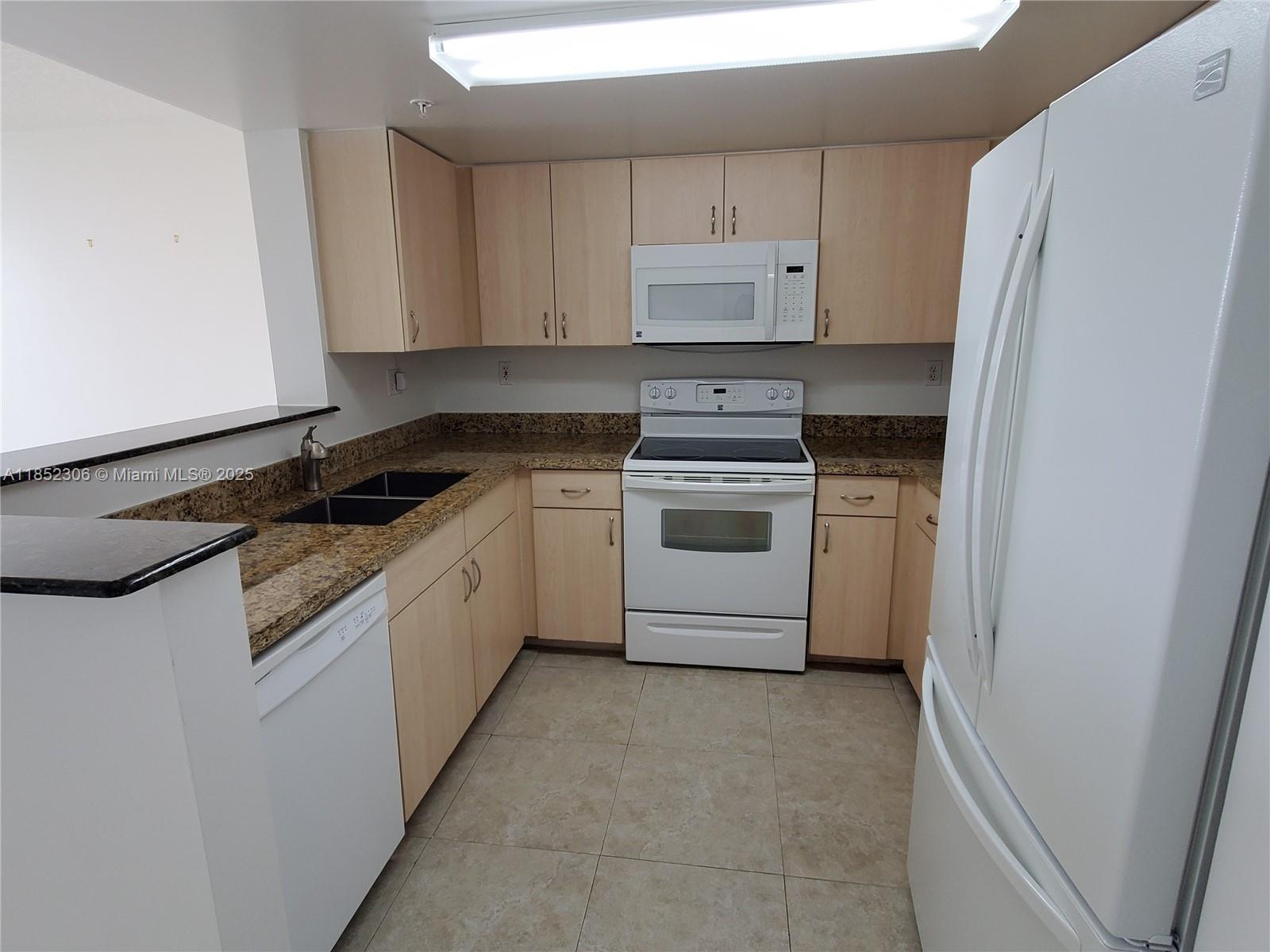 3000 Coral Way 1121