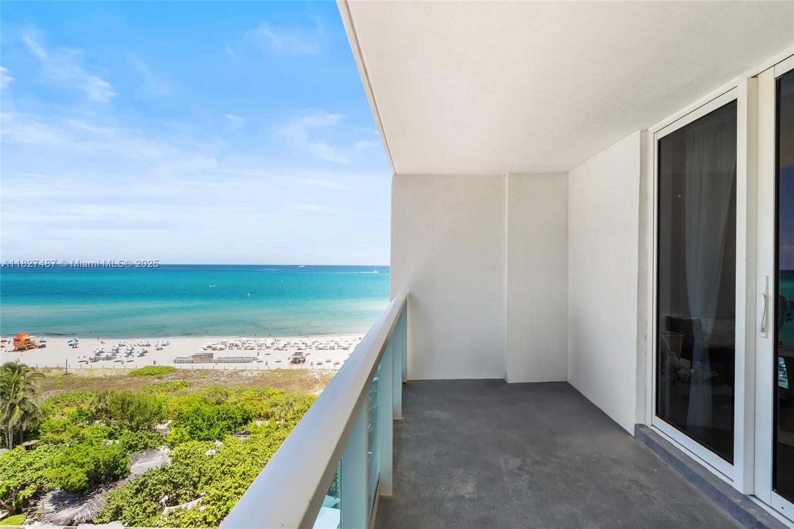2301 Collins Ave 1011-1012