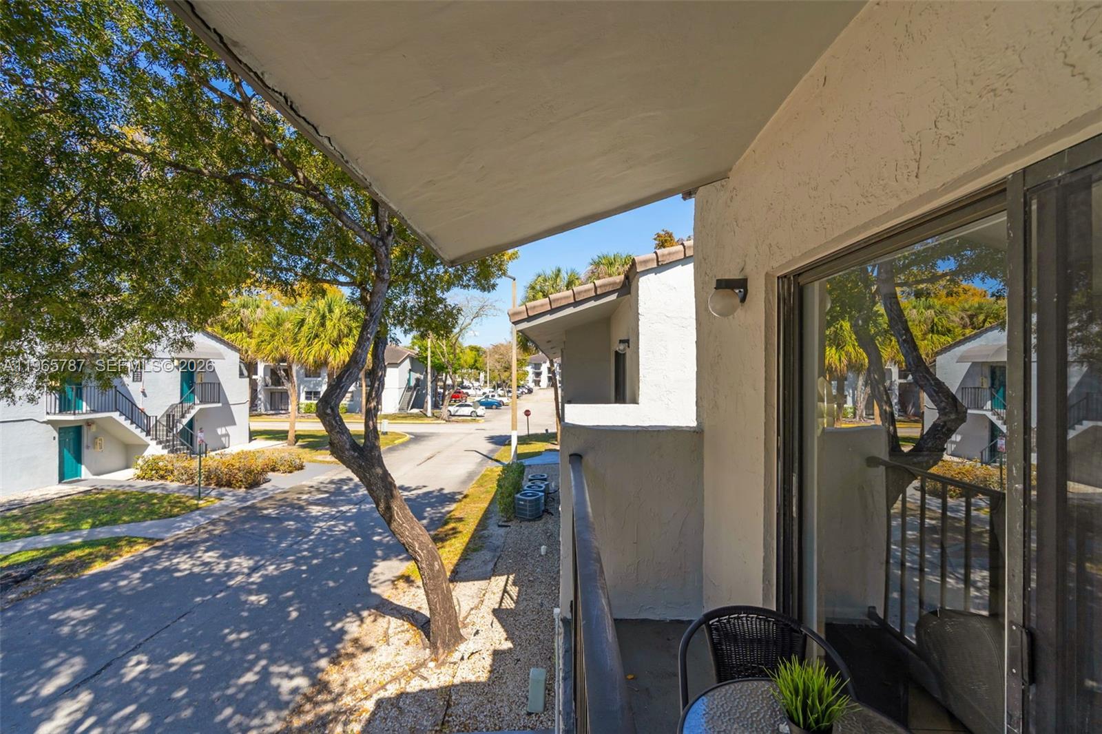 VILLA BELLINI CONDO - Residential