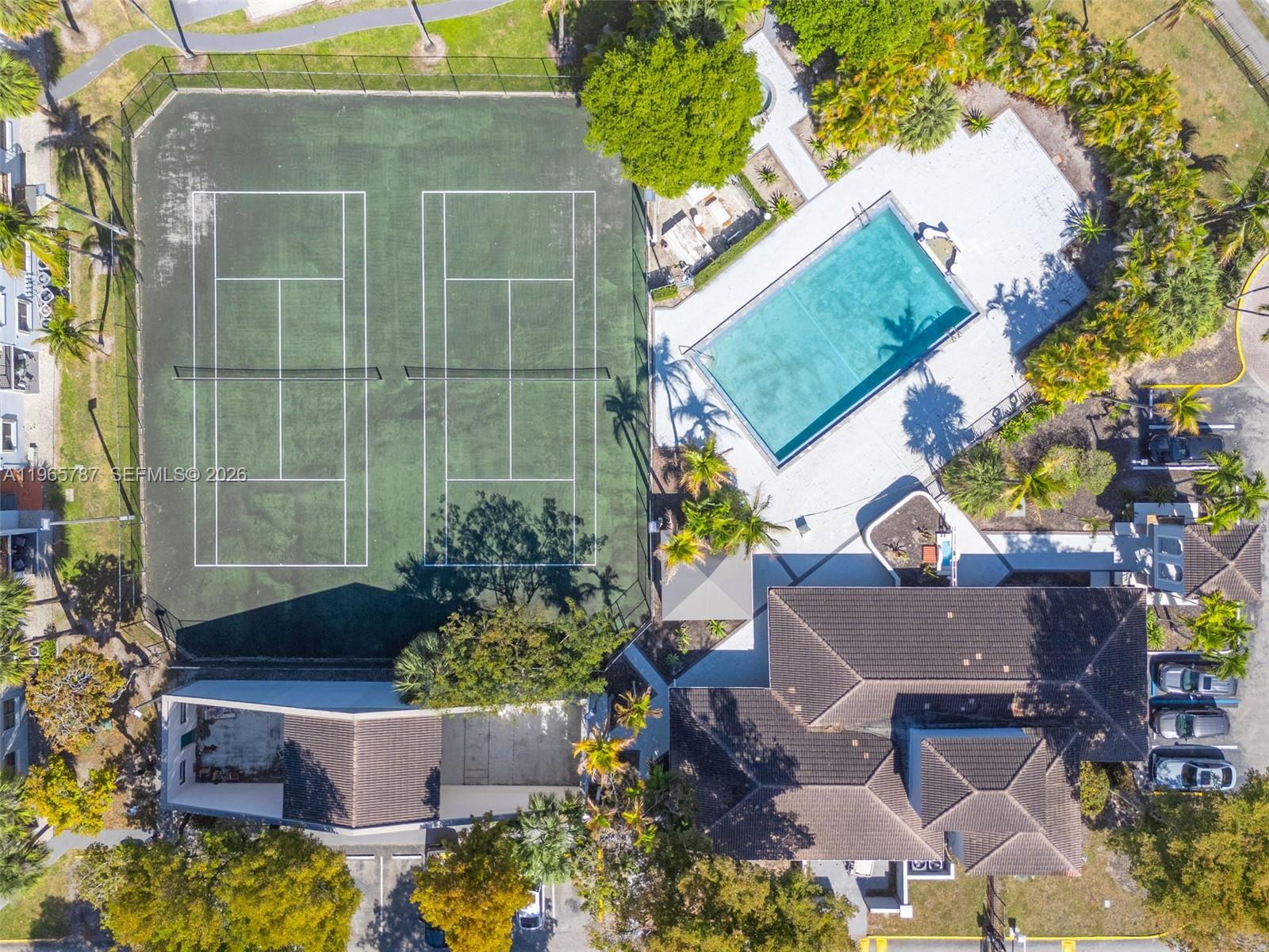 VILLA BELLINI CONDO - Residential