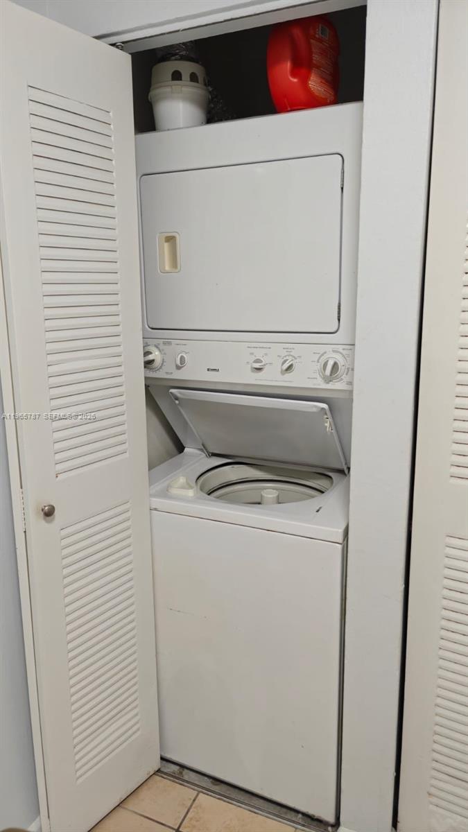 VILLA BELLINI CONDO - Residential