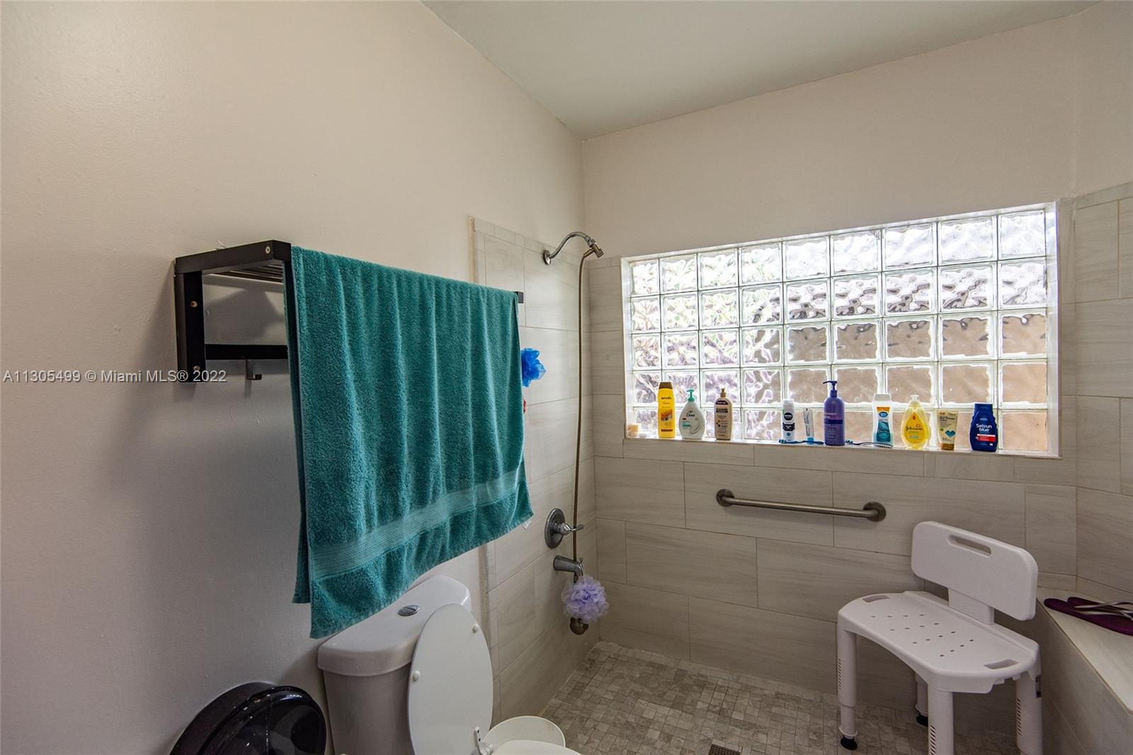 IMPERIAL GROUP - Residential