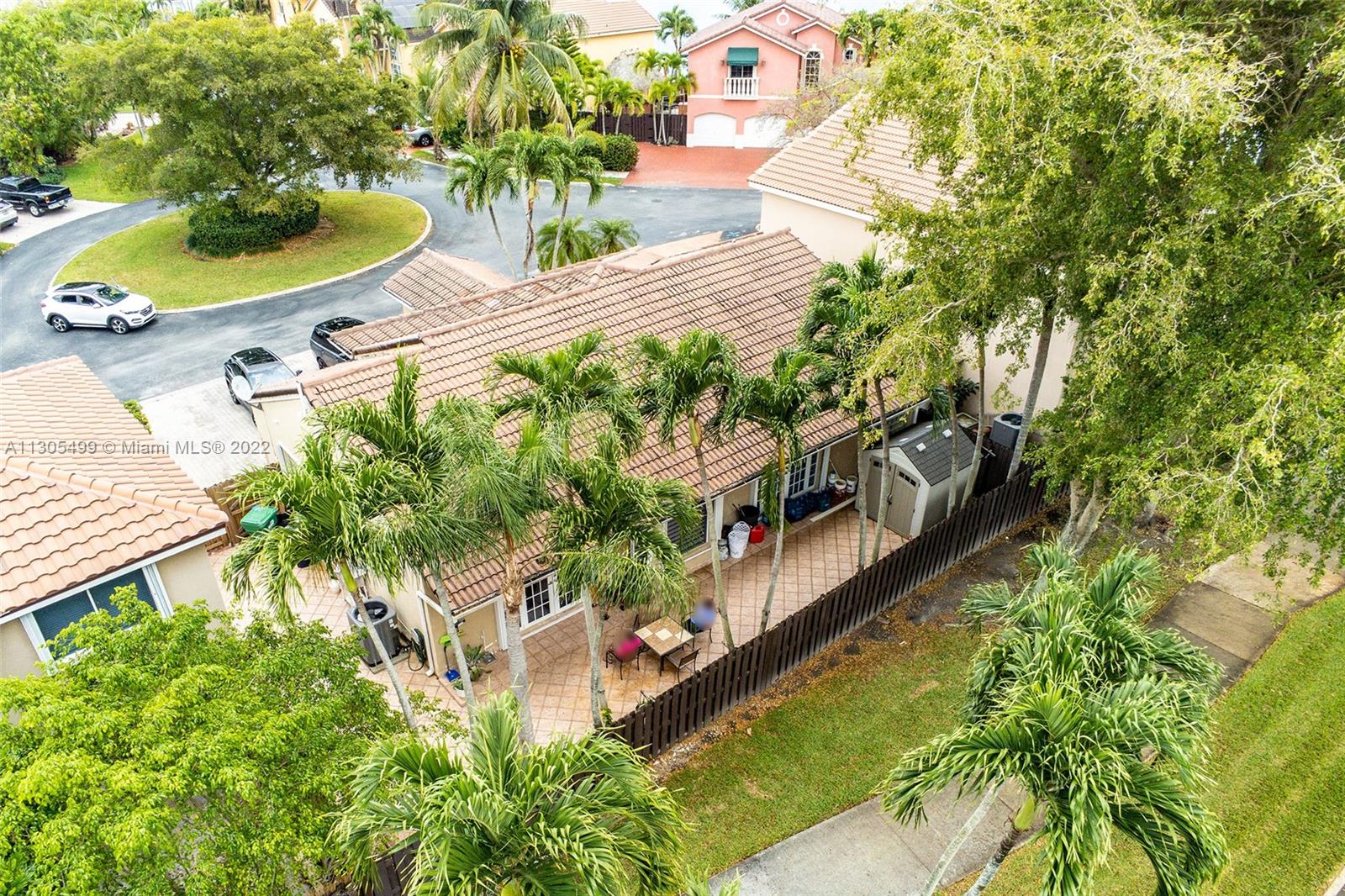 IMPERIAL GROUP - Residential