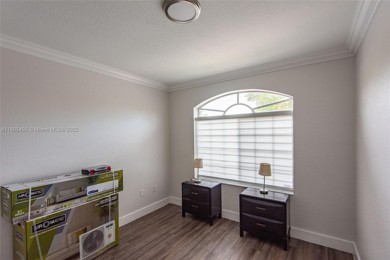 IMPERIAL GROUP - Residential