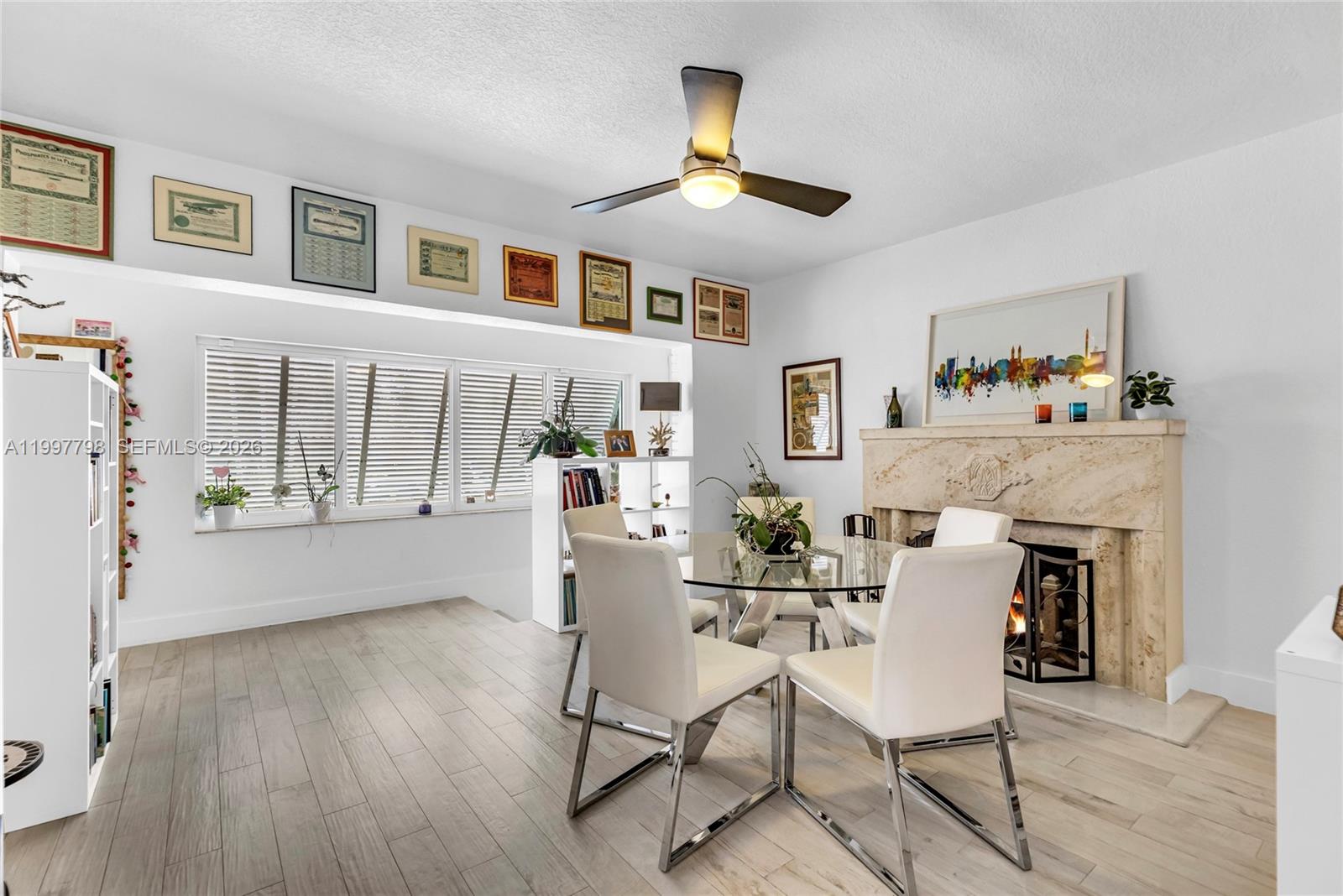 CAMNER GABLES - Residential