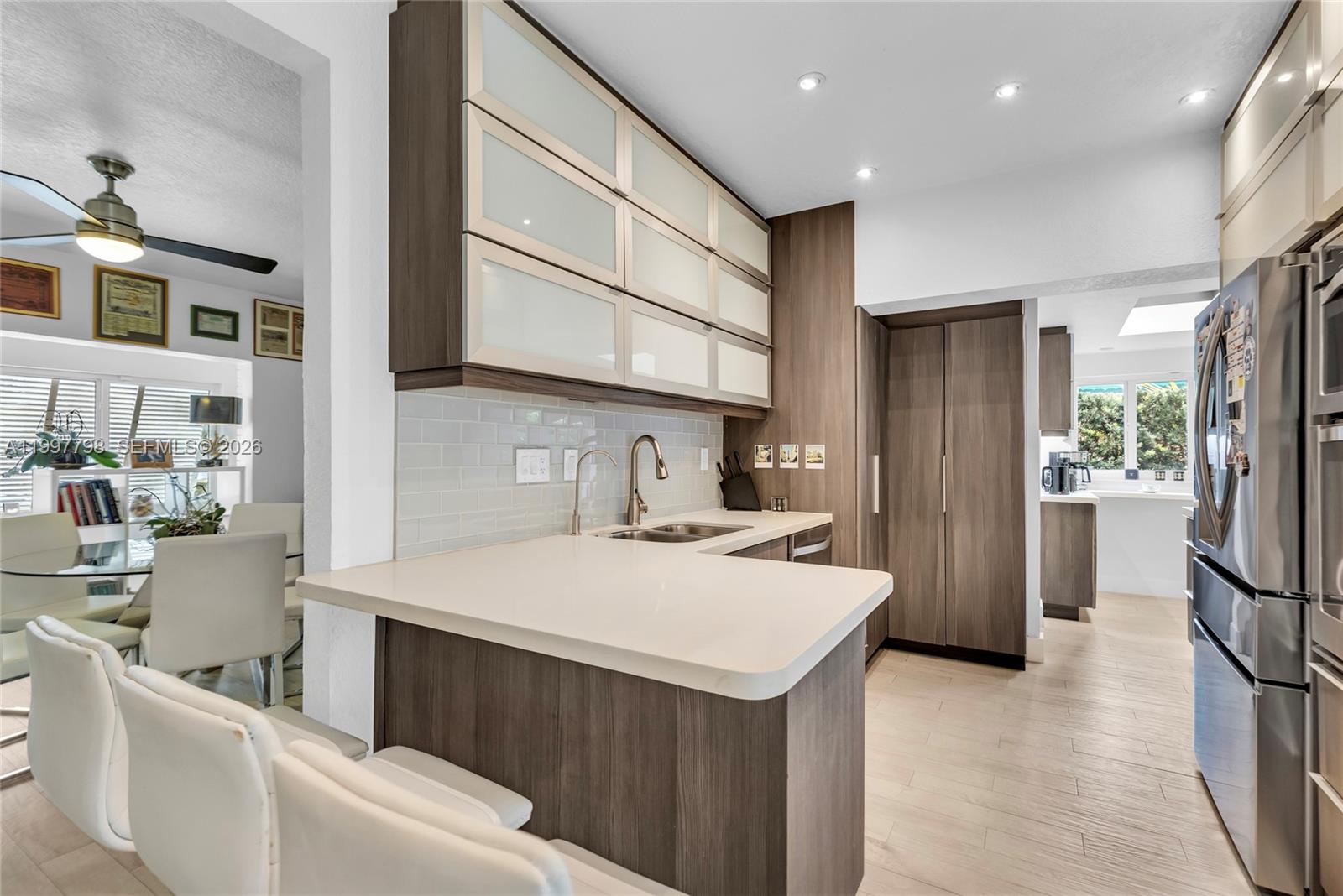 CAMNER GABLES - Residential