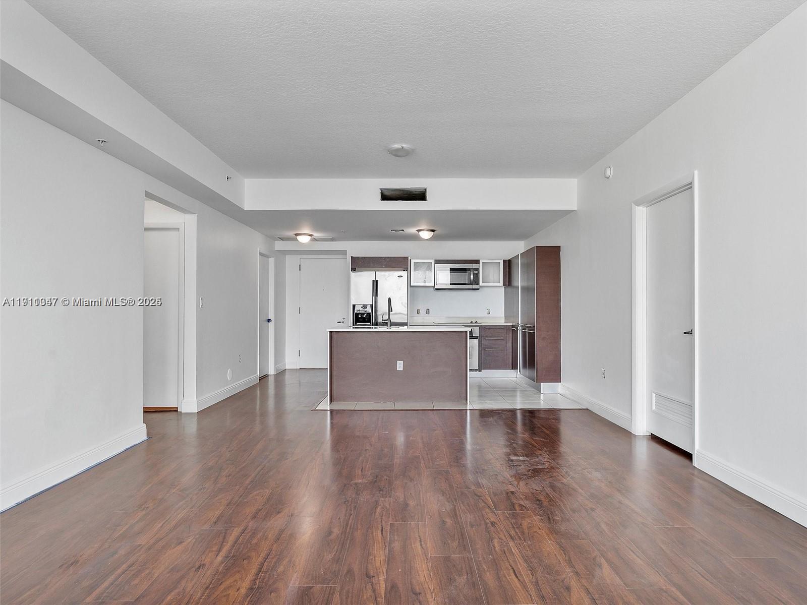 QUANTUM ON THE BAY CONDO - Residential Lease