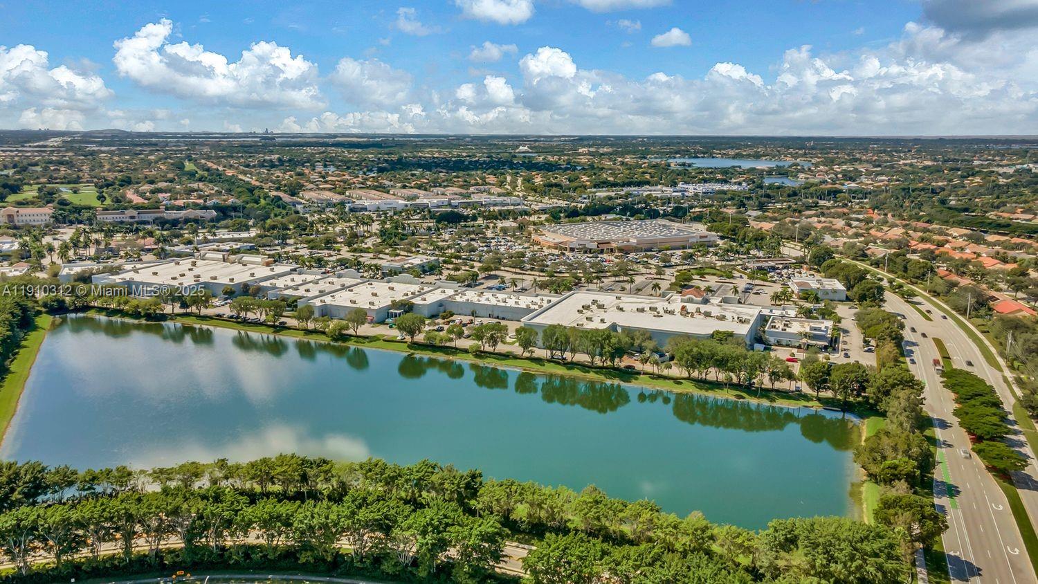 TOWNGATE - Residential